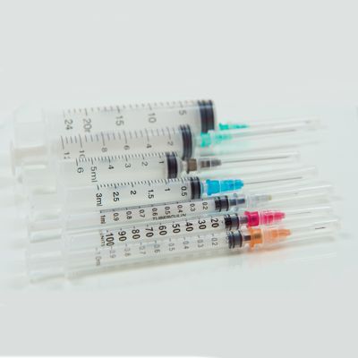 Шприц трехкомпонентный 1 мл туберкулин с иглой 0,5х16 мм "Комета"